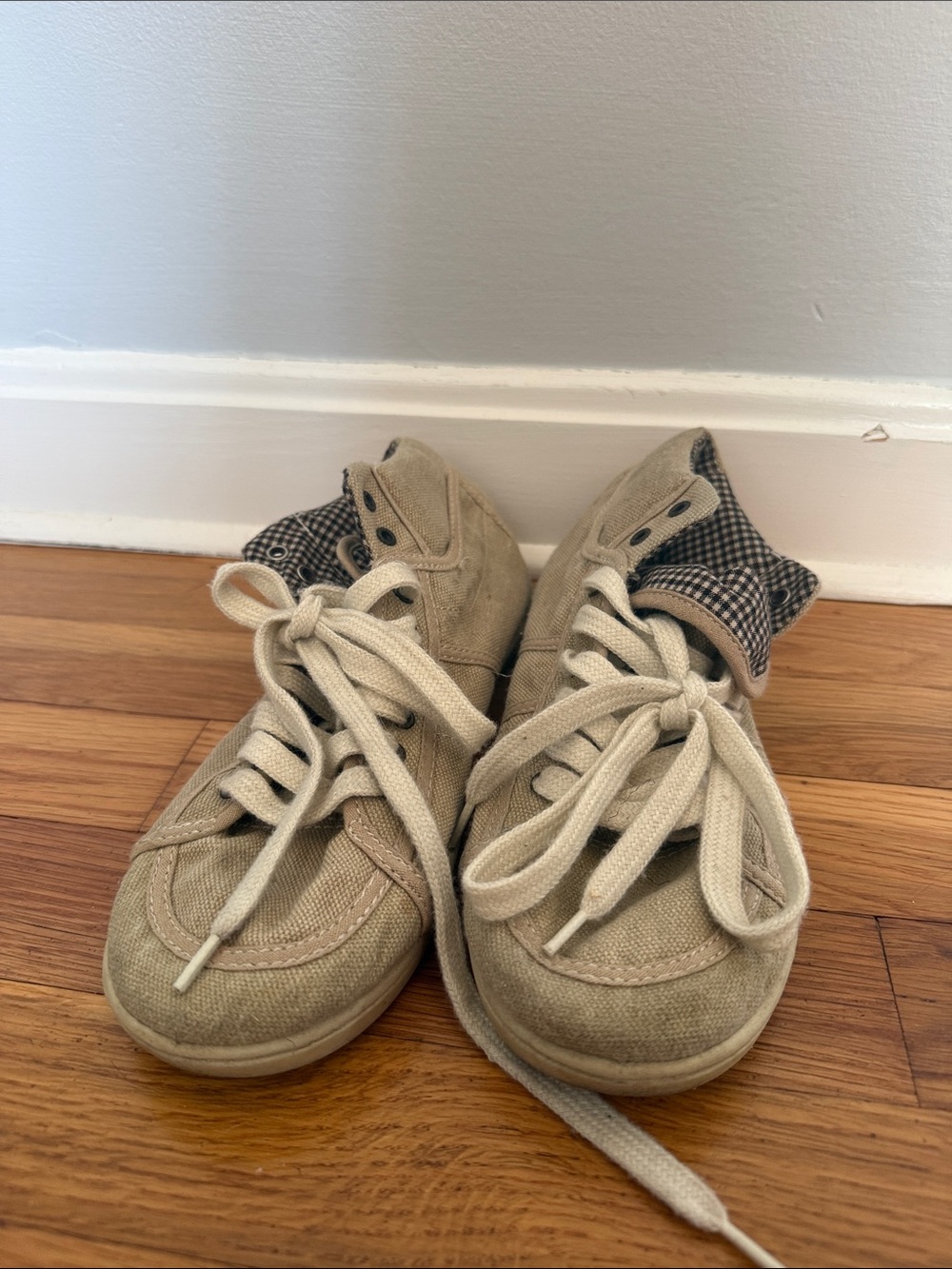 Roxy Beige Canvas High-Top Sneakers
